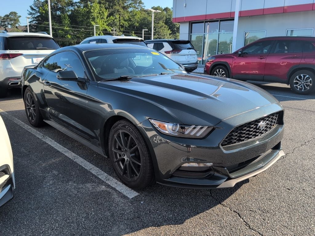 2016 Ford Mustang V6