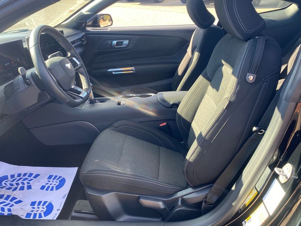 2025 Ford Mustang EcoBoost