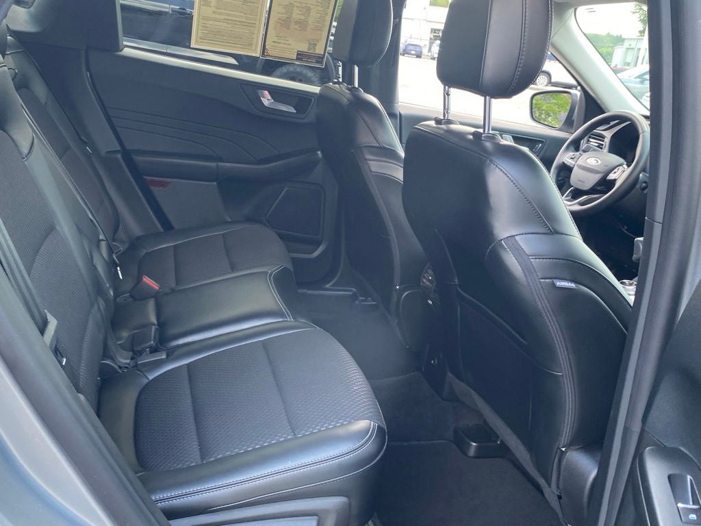 2023 Ford Escape Plug-In Hybrid Base