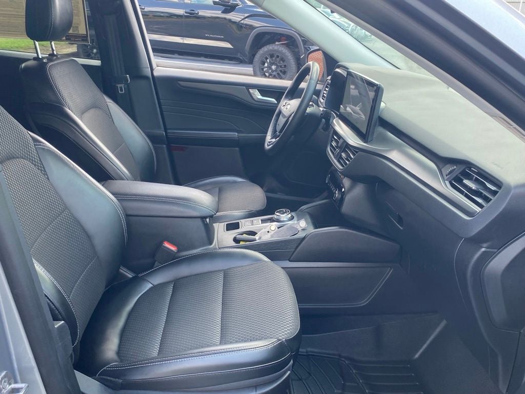 2023 Ford Escape Plug-In Hybrid Base