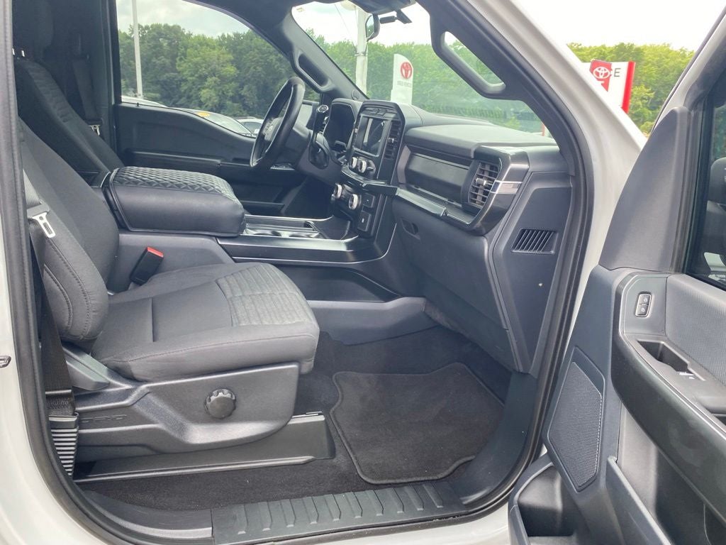 2023 Ford F-150 XL STX