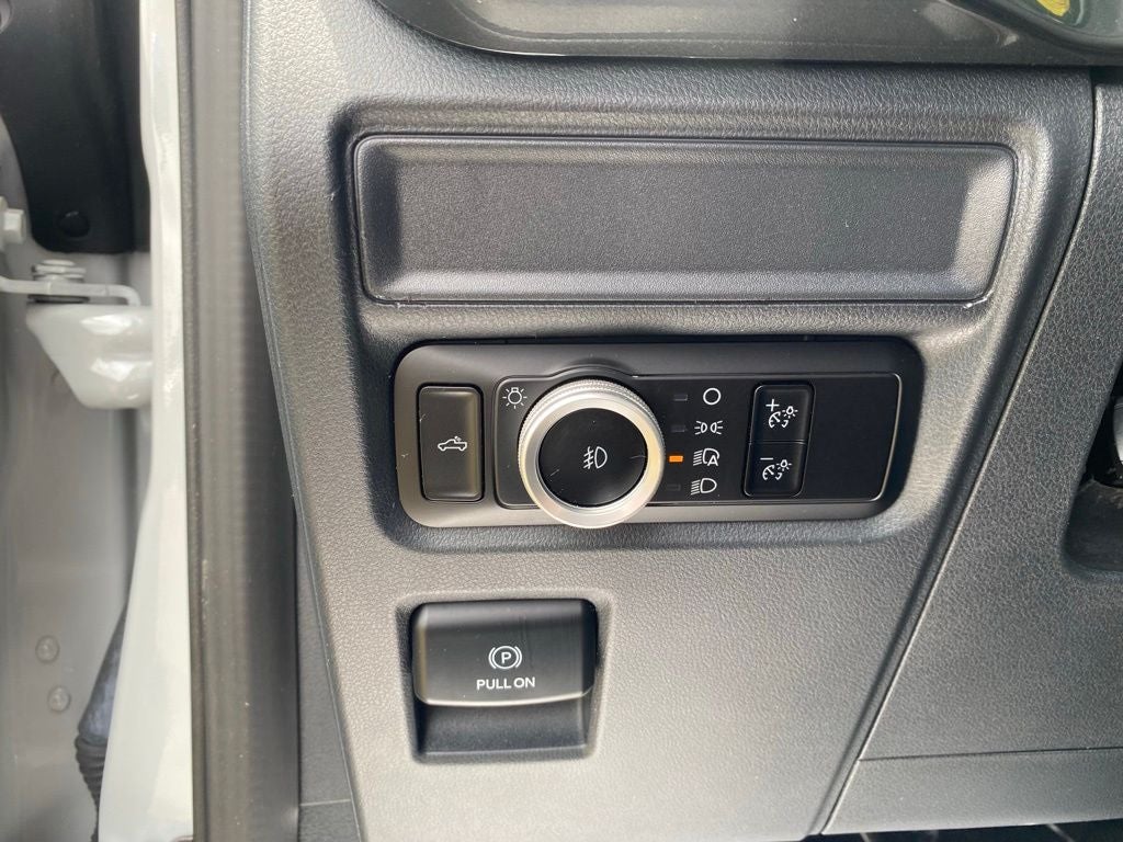 2023 Ford F-150 XL STX