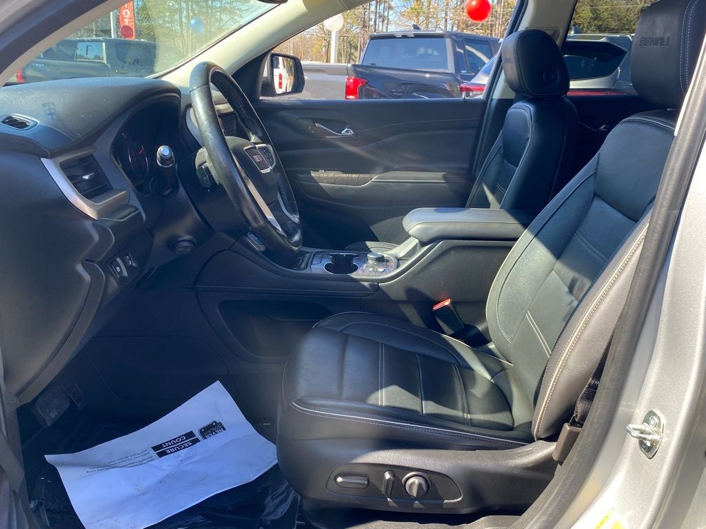 2020 GMC Acadia Denali