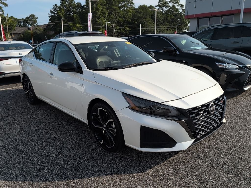 2025 Nissan Altima 2.5 SR
