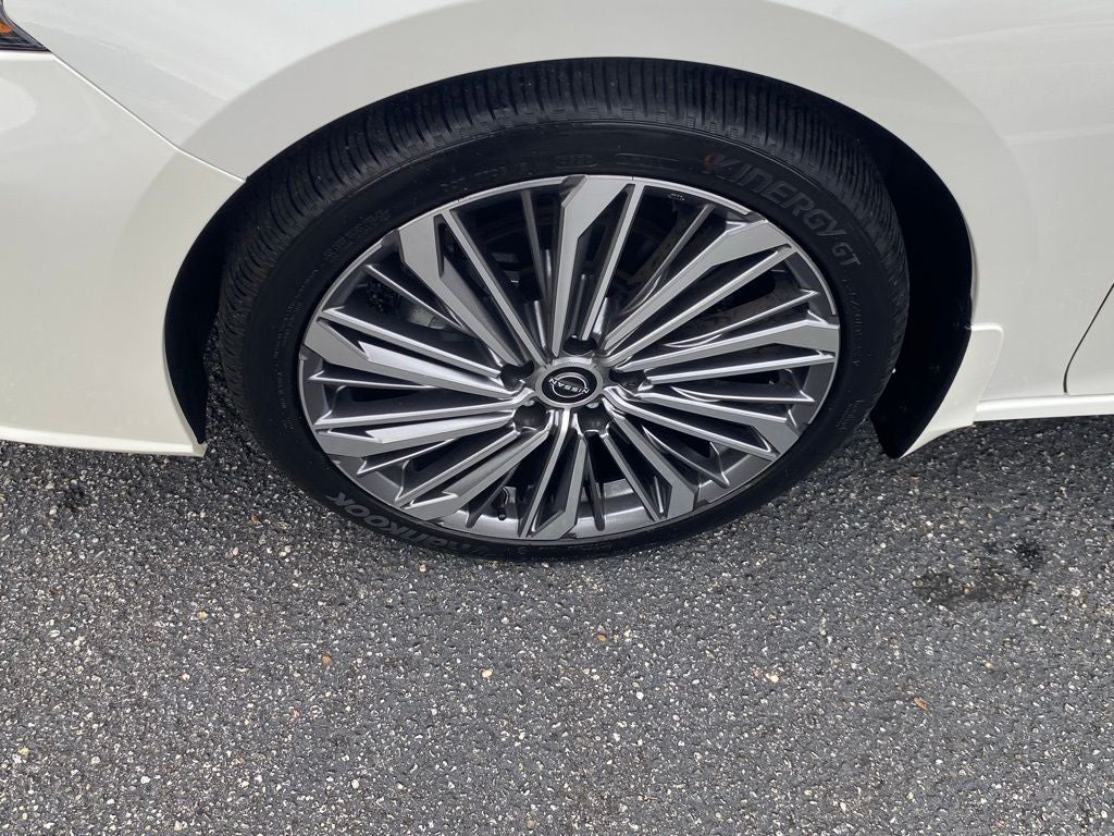 2024 Nissan Altima 2.5 SL