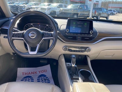 2022 Nissan Altima 2.5 Platinum