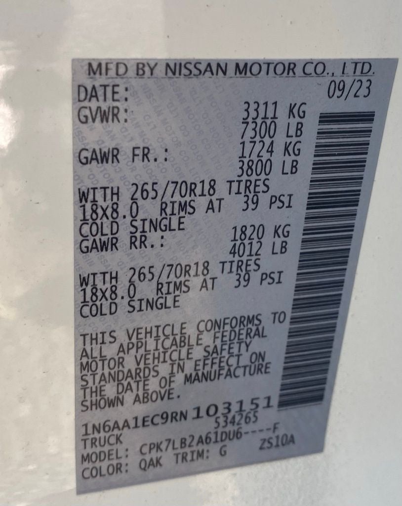 2024 Nissan Titan SV