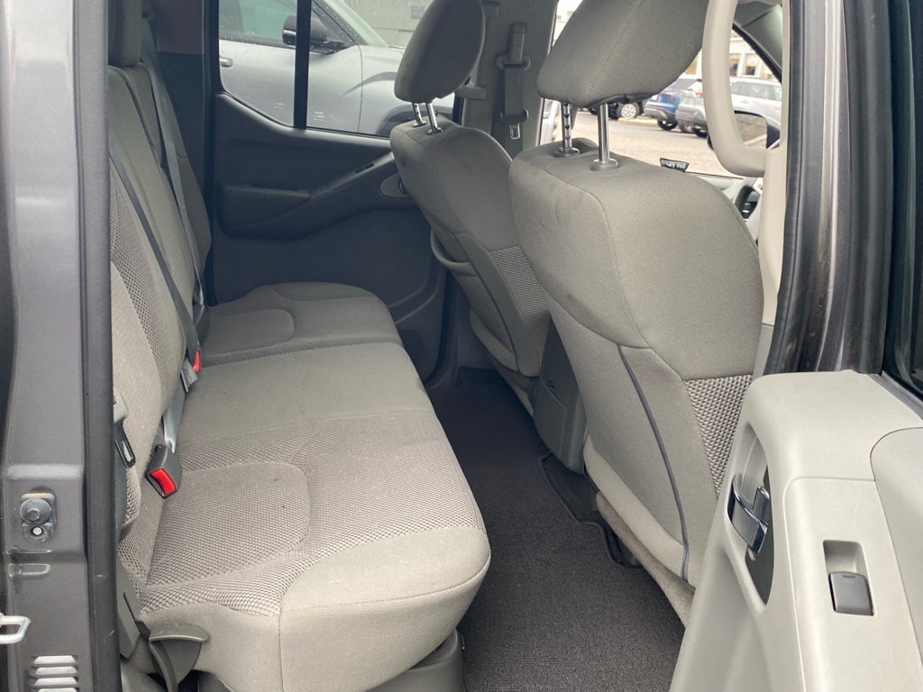 2021 Nissan Frontier SV