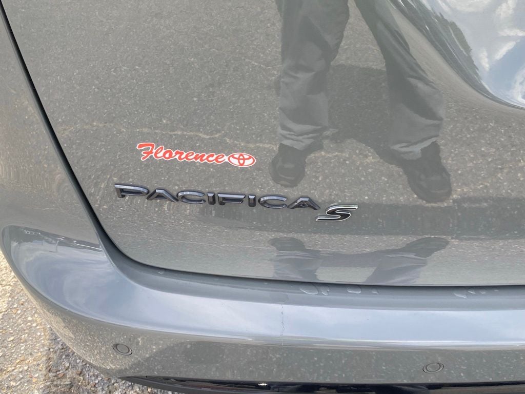 2020 Chrysler Pacifica Touring L Plus