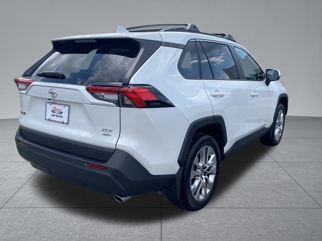 2025 Toyota RAV4 XLE Premium