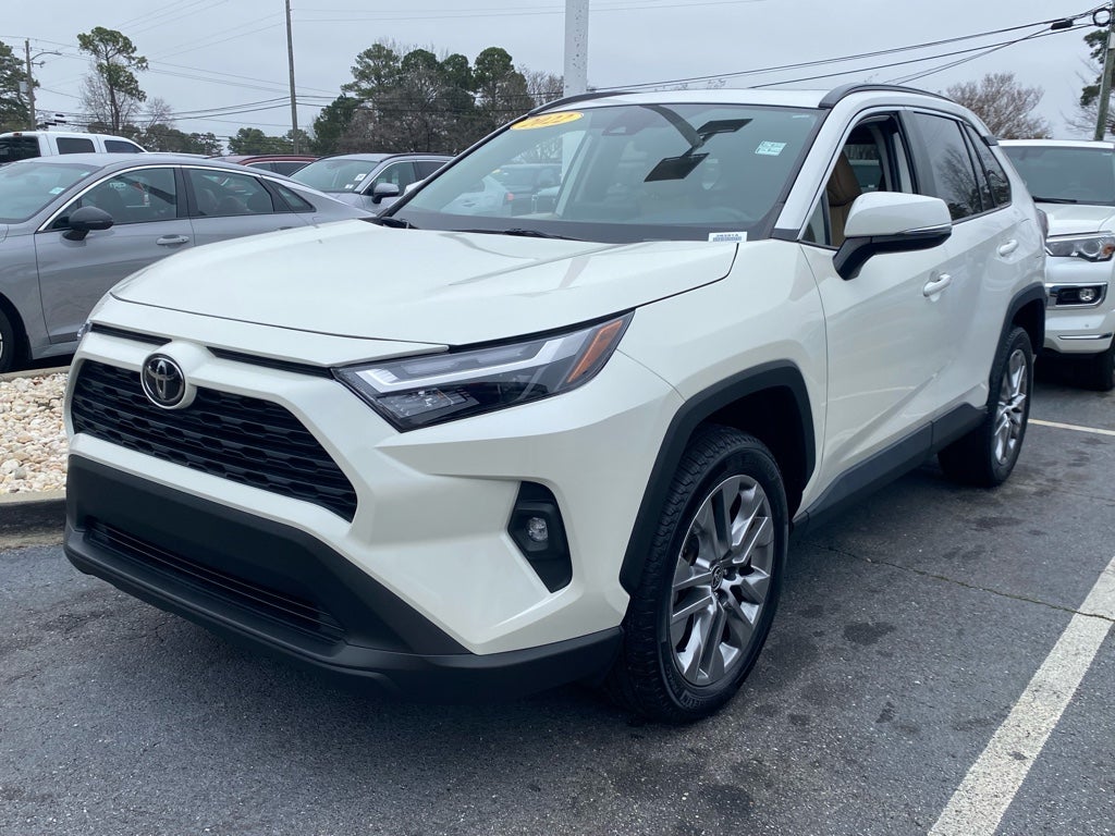 2022 Toyota RAV4 XLE Premium