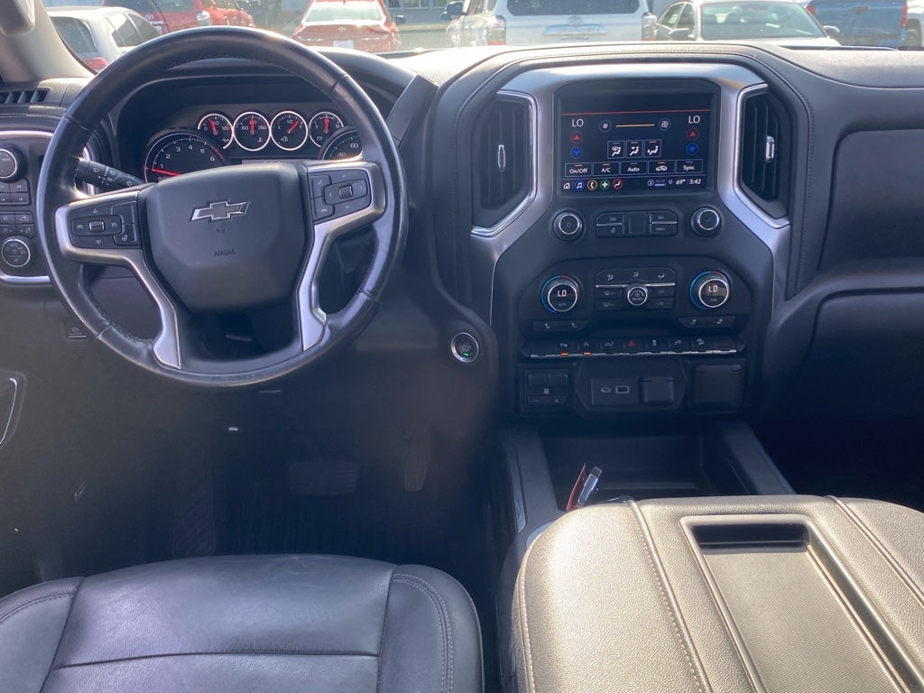 2021 Chevrolet Silverado RST