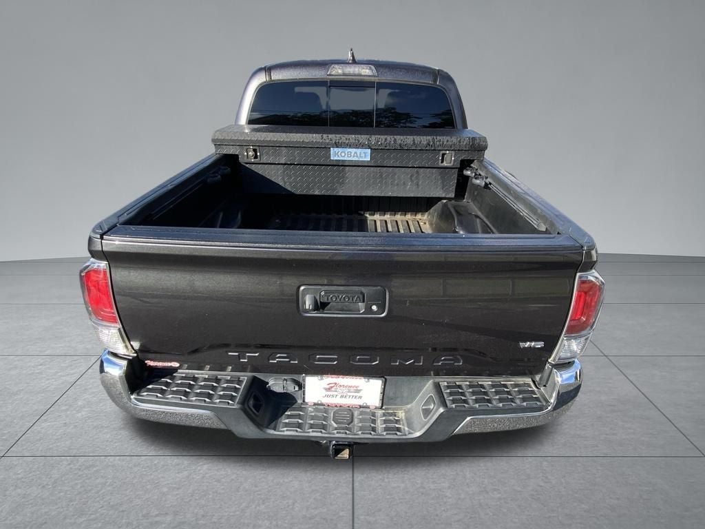 2022 Toyota Tacoma TRD Off-Road V6