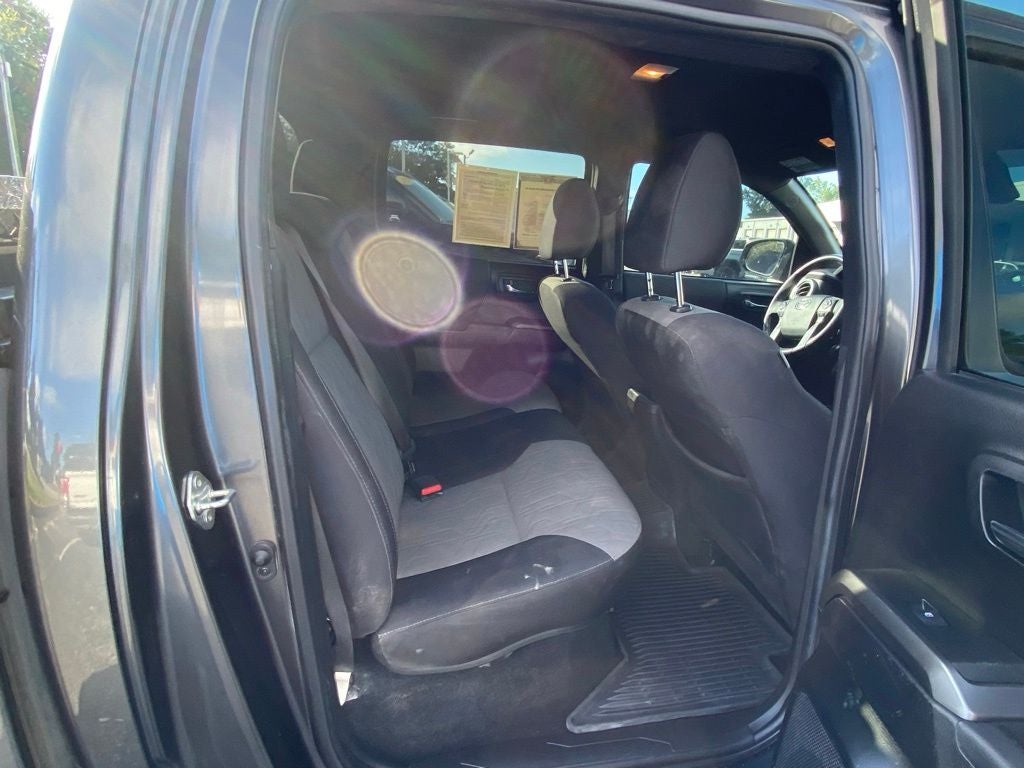 2022 Toyota Tacoma TRD Off-Road V6