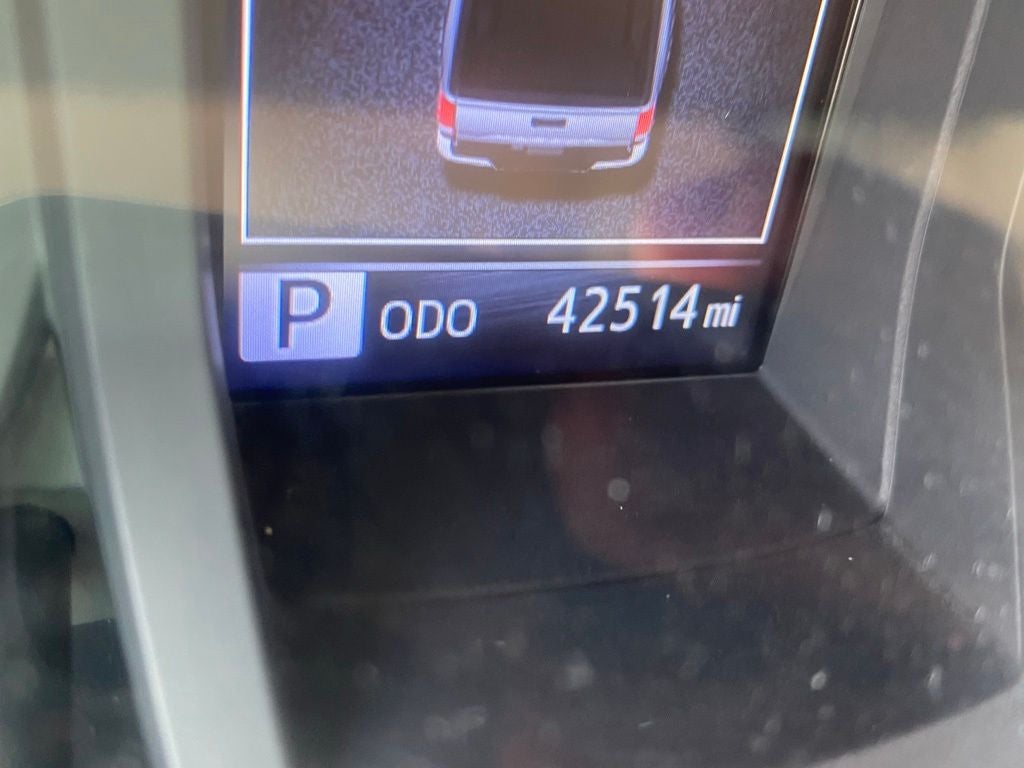 2022 Toyota Tacoma SR V6