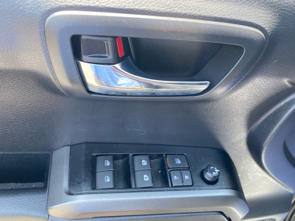 2023 Toyota Tacoma TRD Sport V6