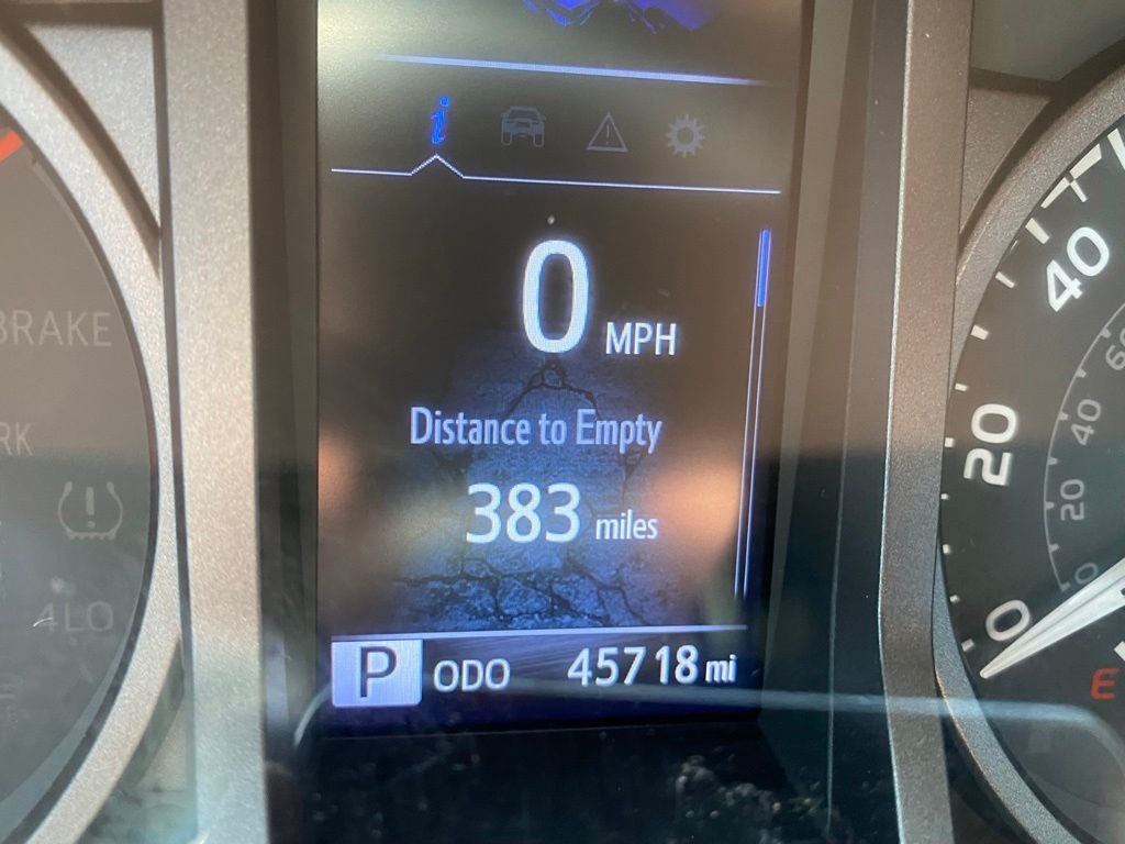 2023 Toyota Tacoma TRD Sport V6