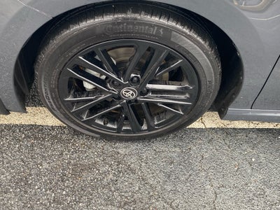 2025 Toyota Camry Hybrid SE