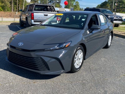 2025 Toyota Camry Hybrid LE