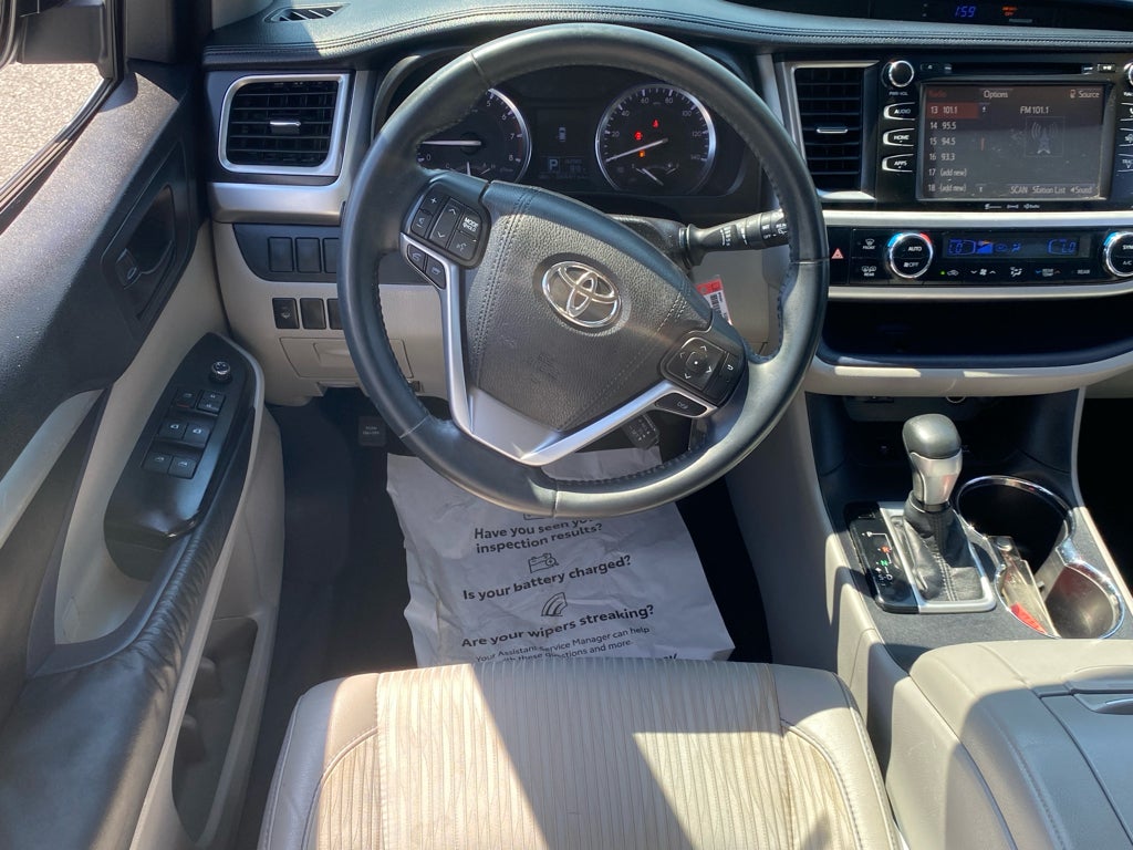 2016 Toyota Highlander LE Plus