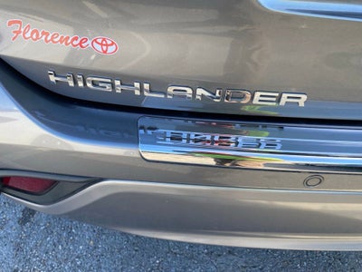 2025 Toyota Highlander Hybrid Platinum
