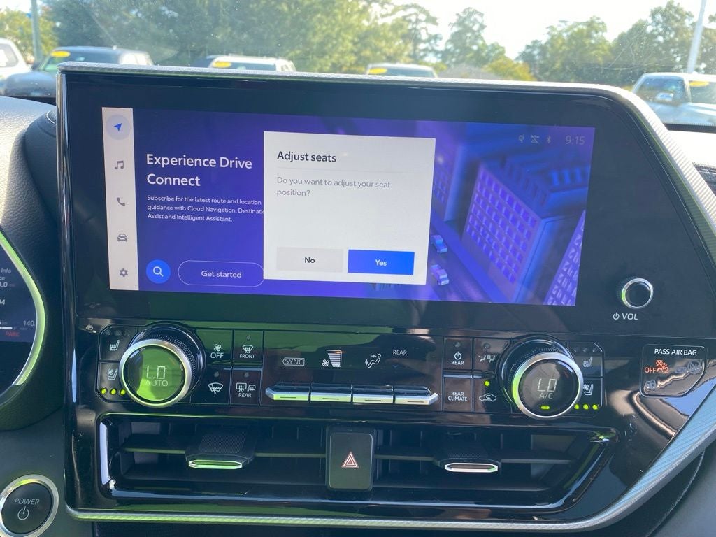 2025 Toyota Highlander Hybrid Platinum