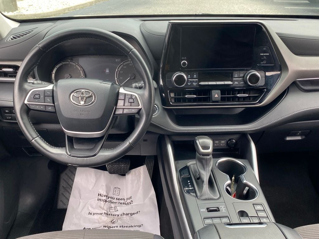 2023 Toyota Highlander LE