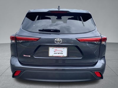 2023 Toyota Highlander LE