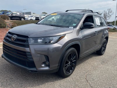 2019 Toyota Highlander SE Nightshade