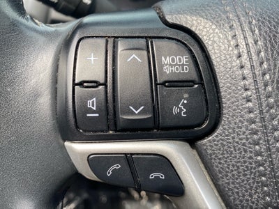 2019 Toyota Highlander SE Nightshade