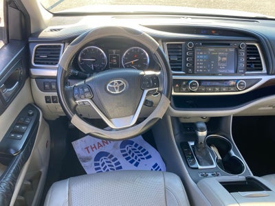 2016 Toyota Highlander Limited Platinum V6