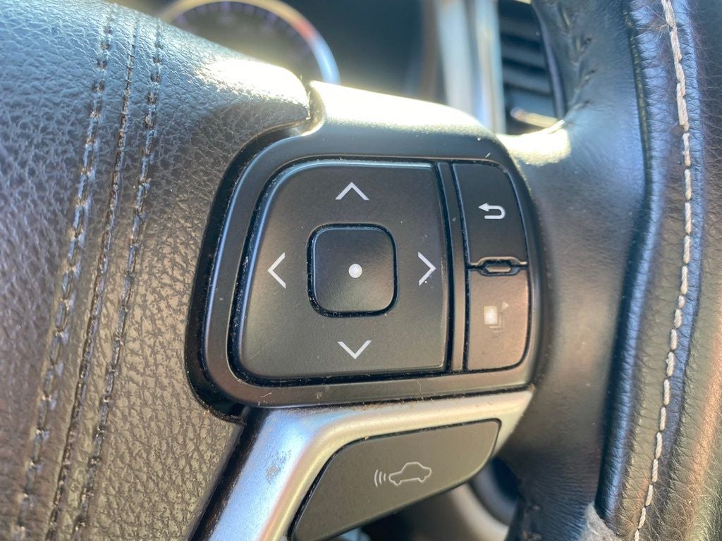 2016 Toyota Highlander Limited Platinum V6