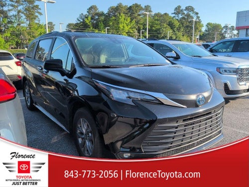 2025 Toyota Sienna XLE