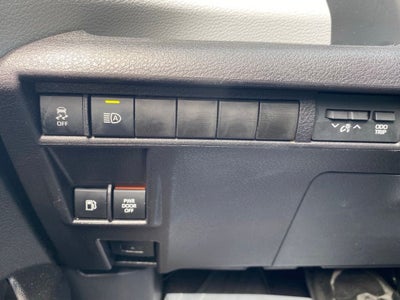 2025 Toyota Sienna XLE 8 Passenger