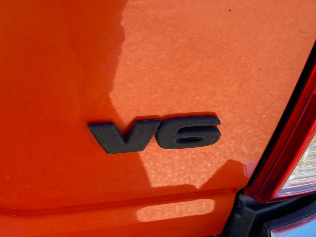 2016 Toyota Tacoma SR V6