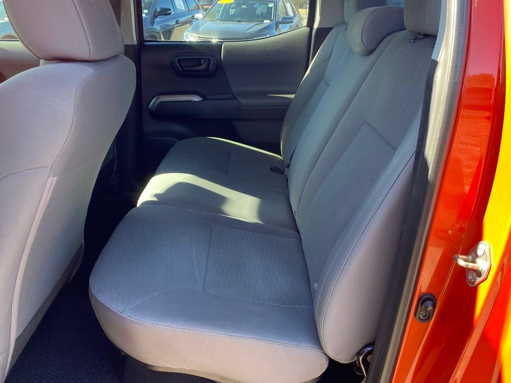 2016 Toyota Tacoma SR V6