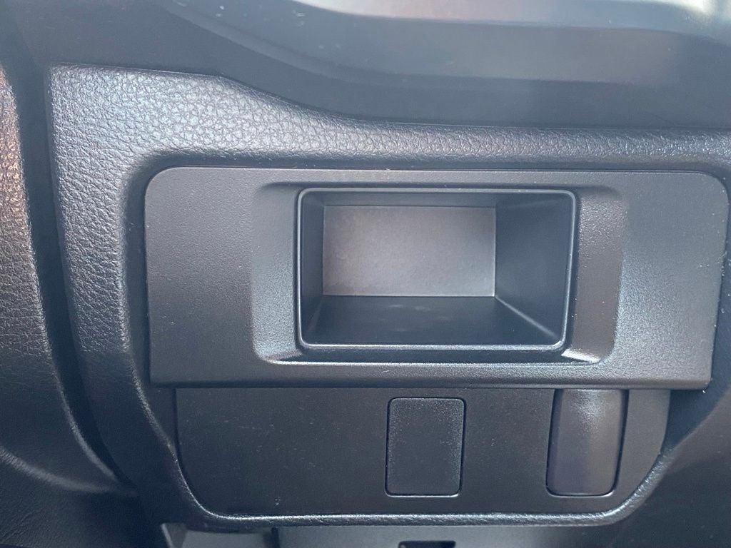 2017 Toyota Tacoma SR