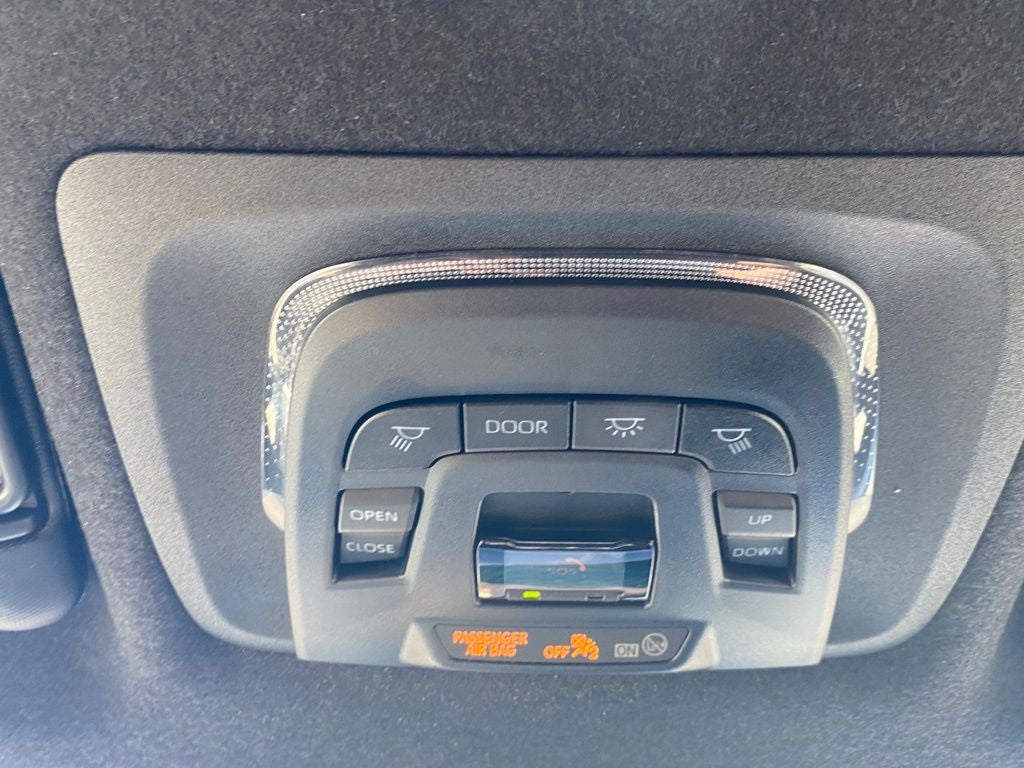 2025 Toyota Corolla Cross Hybrid XSE