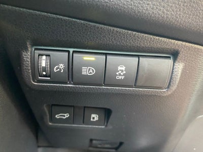 2025 Toyota Corolla Cross Hybrid XSE