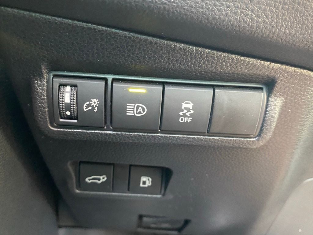 2025 Toyota Corolla Cross Hybrid XSE