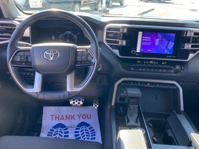 2024 Toyota Sequoia SR5