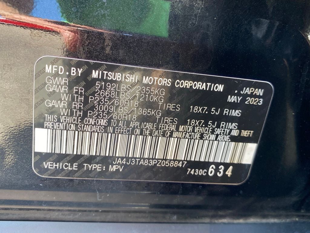 2023 Mitsubishi Outlander ES