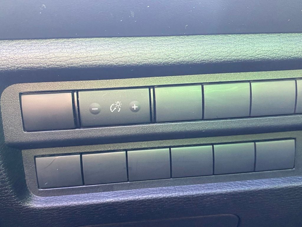 2023 Mitsubishi Outlander ES