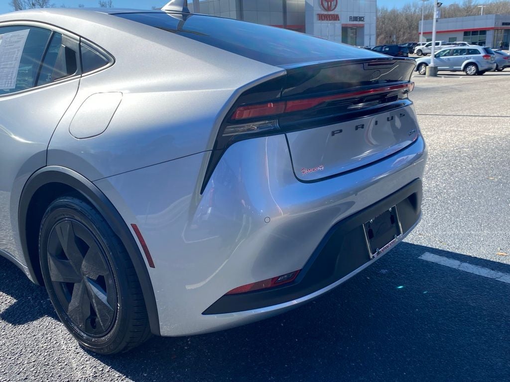 2024 Toyota Prius LE