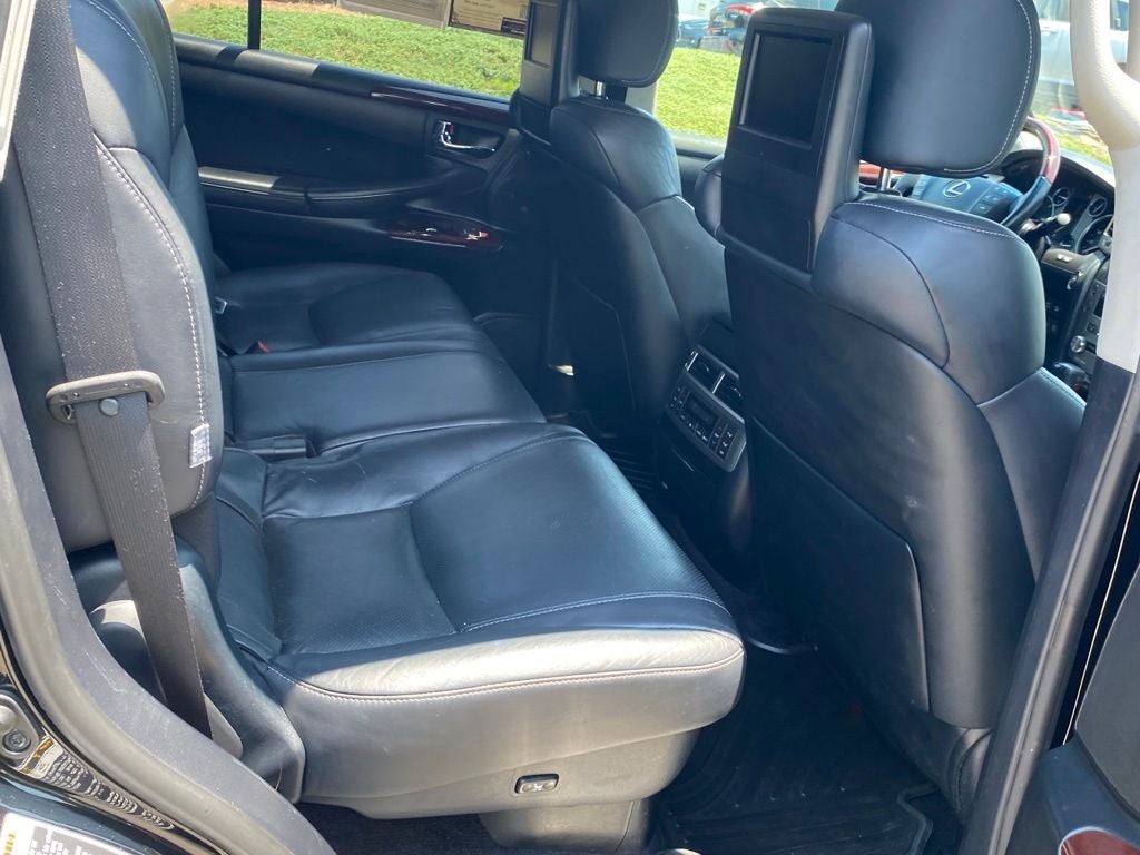 2014 Lexus LX 570