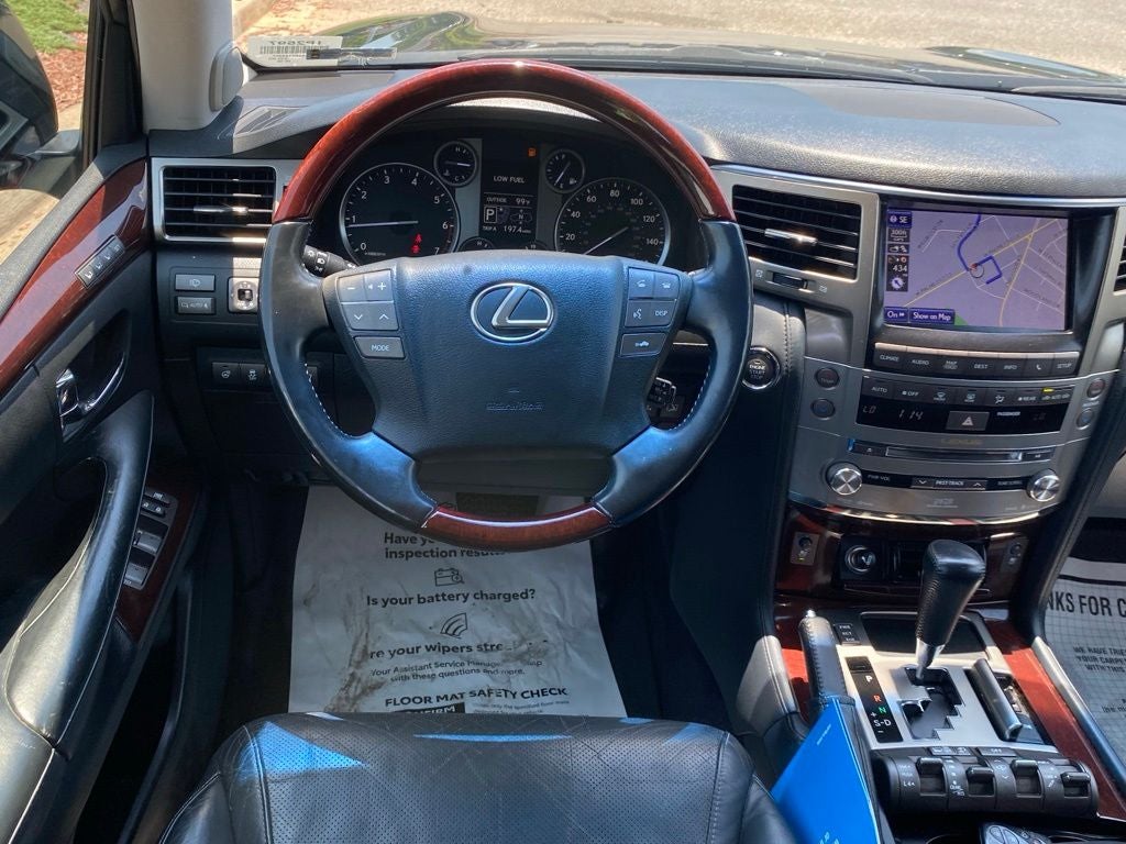 2014 Lexus LX 570