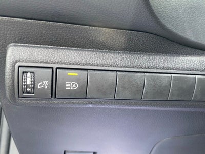 2025 Toyota Corolla Hatchback SE