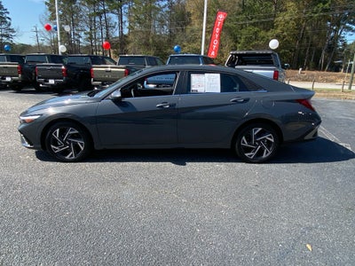 2025 Hyundai Elantra SEL Convenience