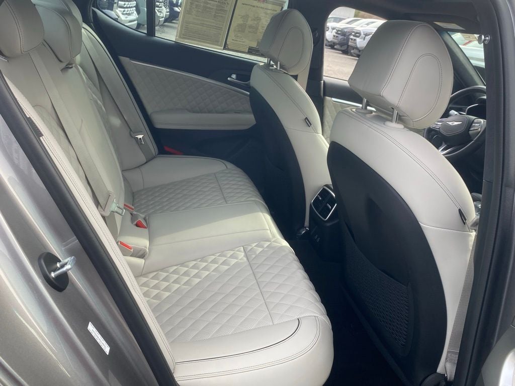 2025 Genesis G70 3.3T Sport Prestige