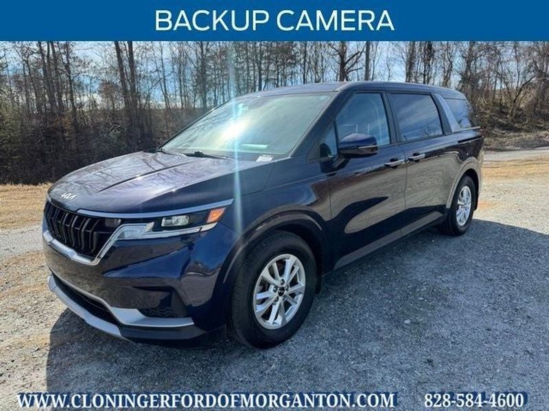 2023 Kia Carnival LX